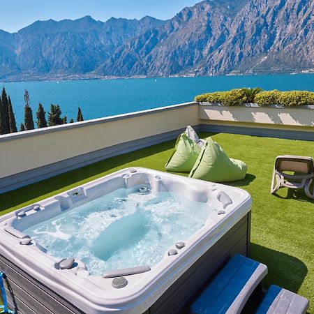 Wind Hotel Malcesine Bagian luar foto