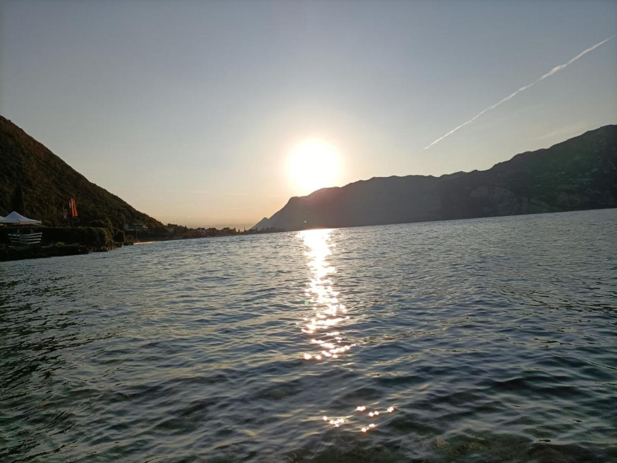 Wind Hotel Malcesine Bagian luar foto
