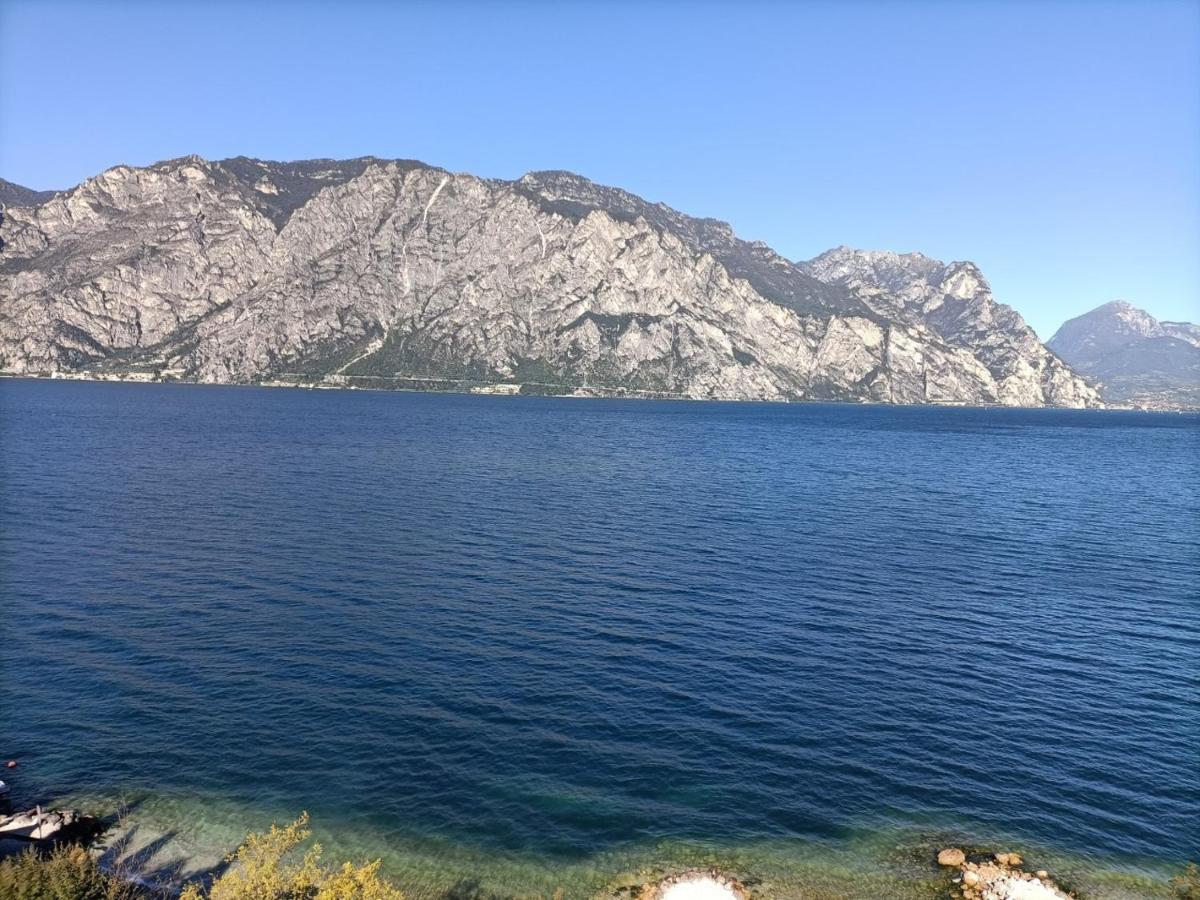 Wind Hotel Malcesine Bagian luar foto
