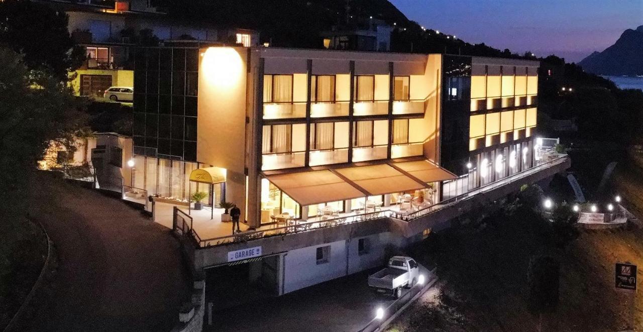 Wind Hotel Malcesine Bagian luar foto