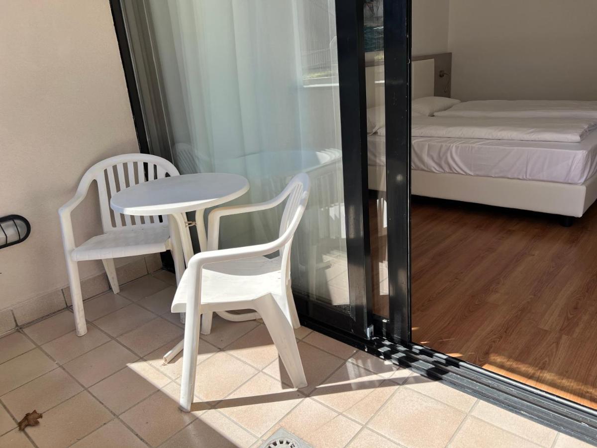 Wind Hotel Malcesine Bagian luar foto