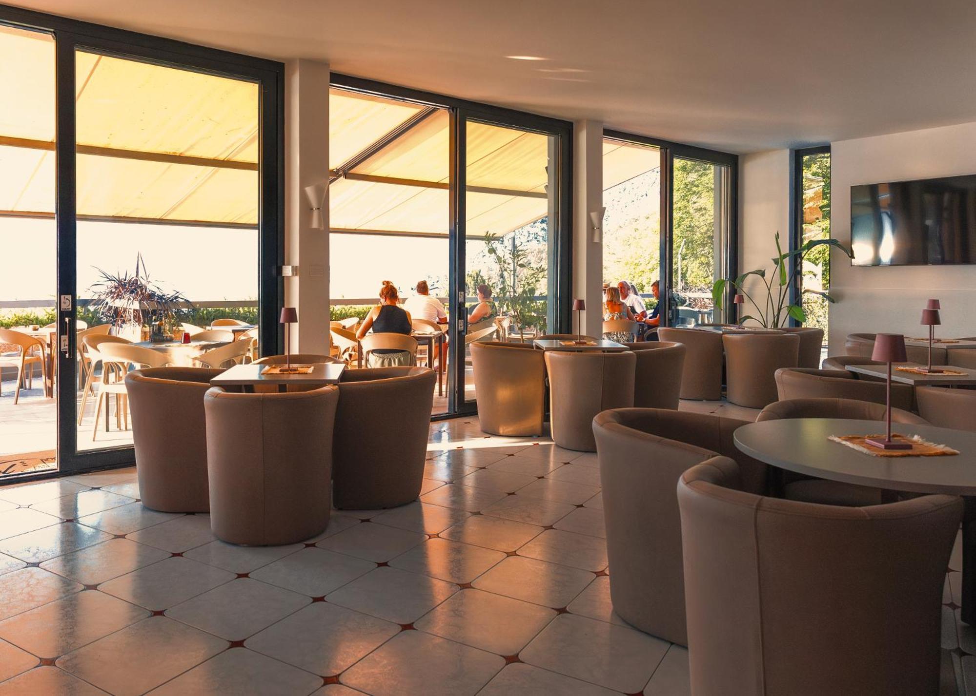 Wind Hotel Malcesine Bagian luar foto